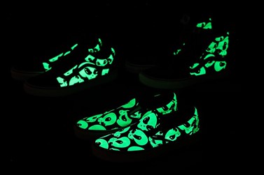 VANS ĐÓN THÁNG 12 BẰNG BỘ SẢN PHẨM SIÊU MA MỊ - VANS ALIEN GHOSTS